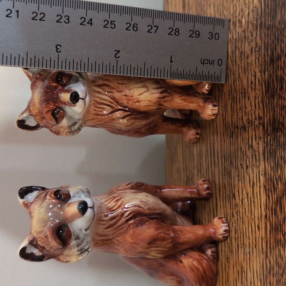 Charming Fox Salt and Pepper Shakers - Picture 2 of 7